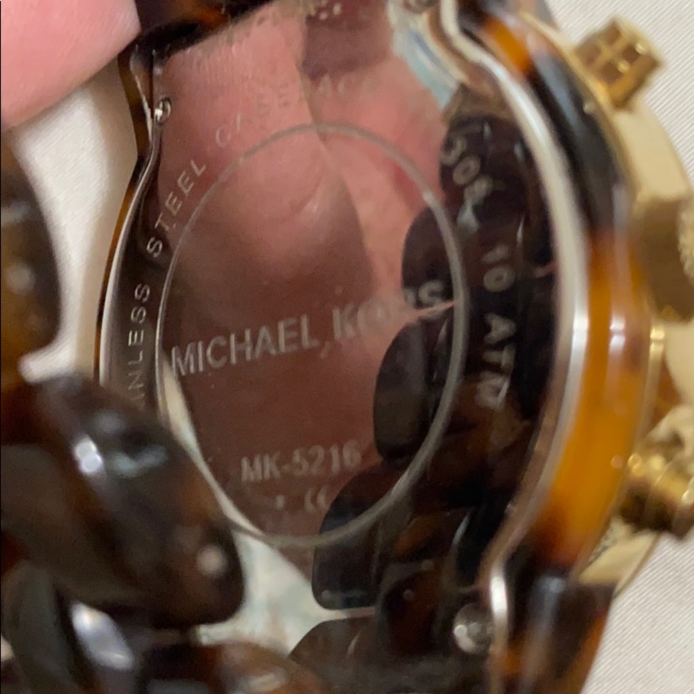 Michael Kors watch - Picture 3 of 4